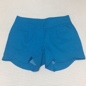 Scalloped hem dress shorts in Caribbean Blue